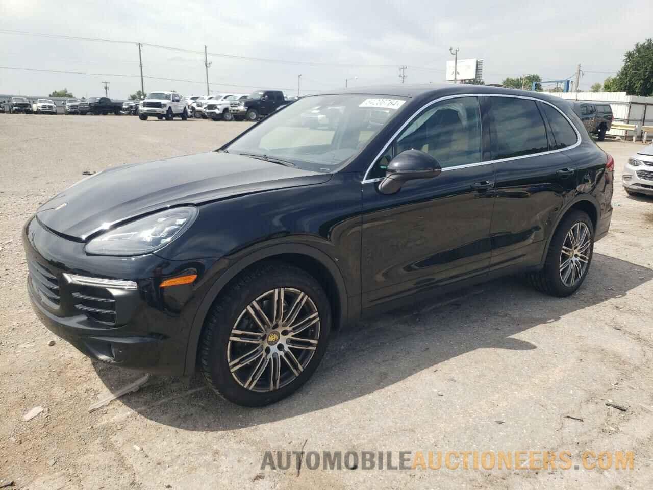 WP1AA2A29GKA11184 PORSCHE CAYENNE 2016