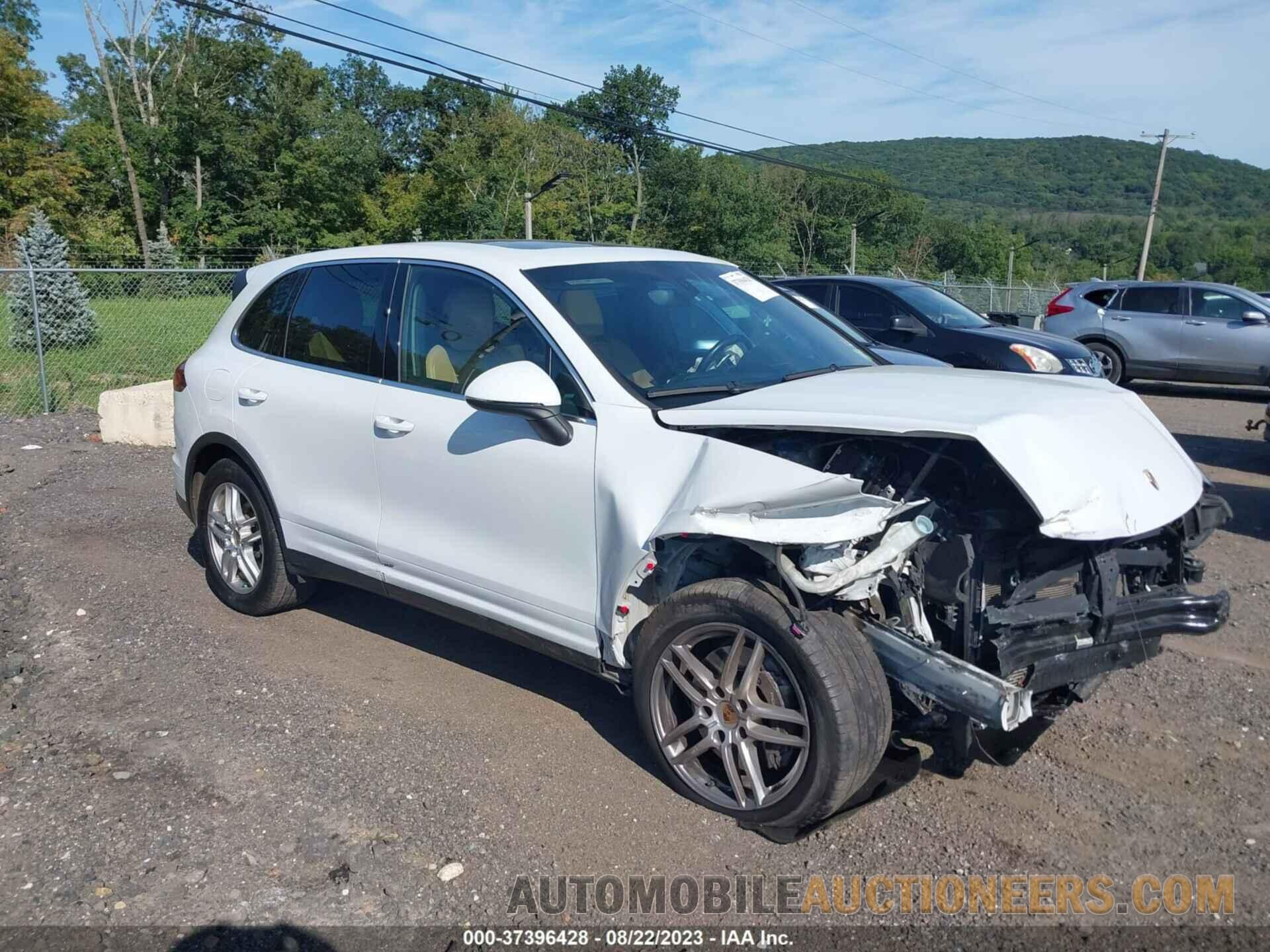 WP1AA2A29GLA06139 PORSCHE CAYENNE 2016