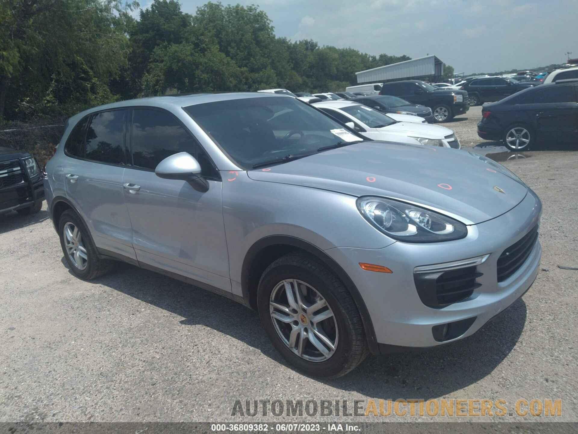 WP1AA2A29GLA10689 PORSCHE CAYENNE 2016