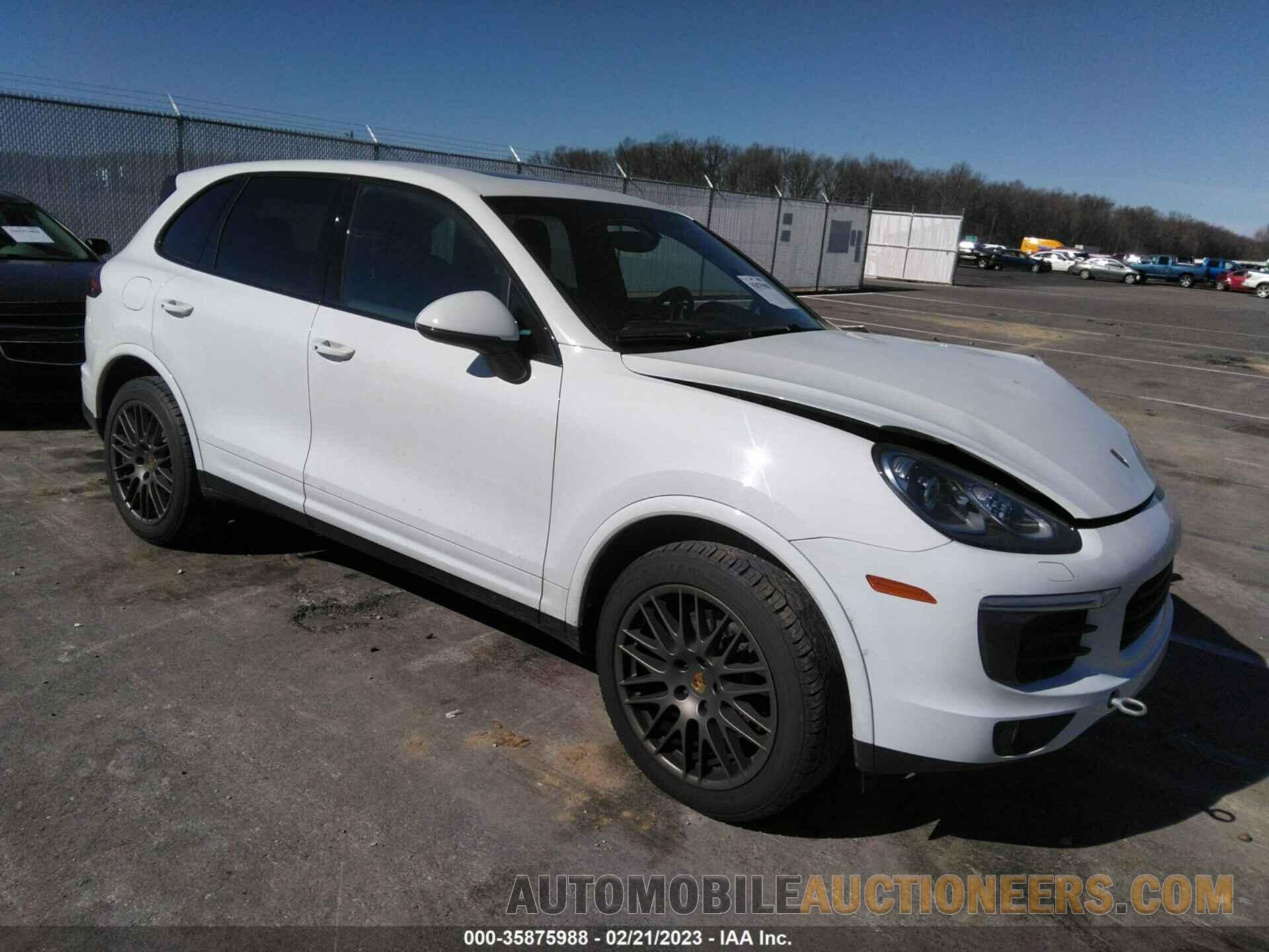 WP1AA2A29HKA86131 PORSCHE CAYENNE 2017