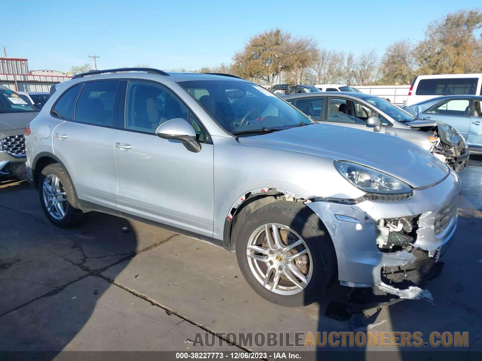 WP1AA2A2XGKA14207 PORSCHE CAYENNE 2016