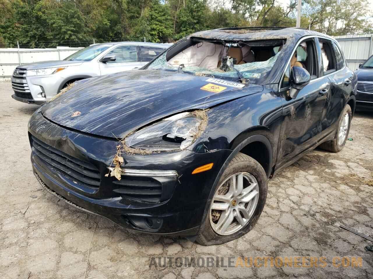 WP1AA2A2XGLA00432 PORSCHE CAYENNE 2016