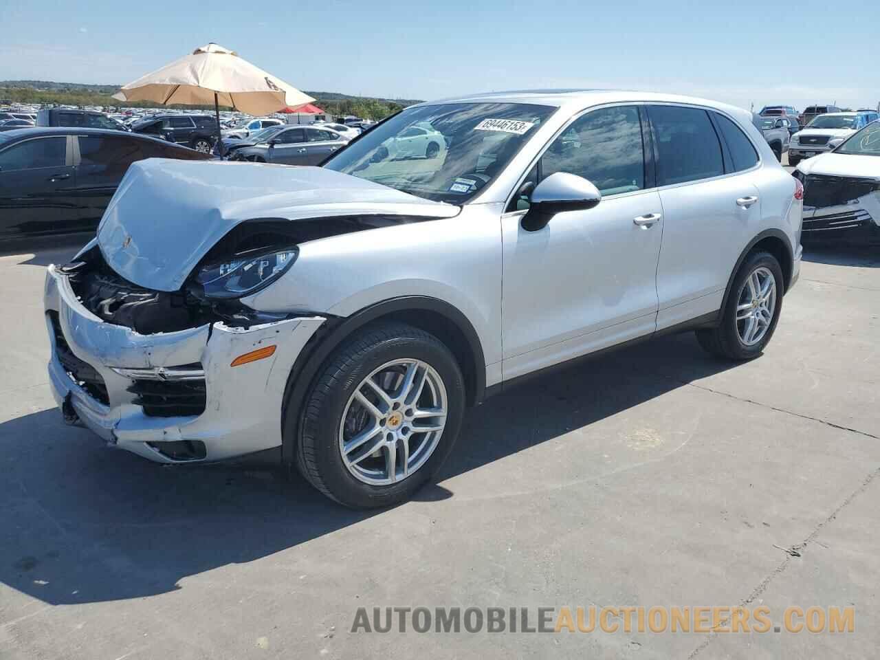 WP1AA2A2XGLA09180 PORSCHE CAYENNE 2016