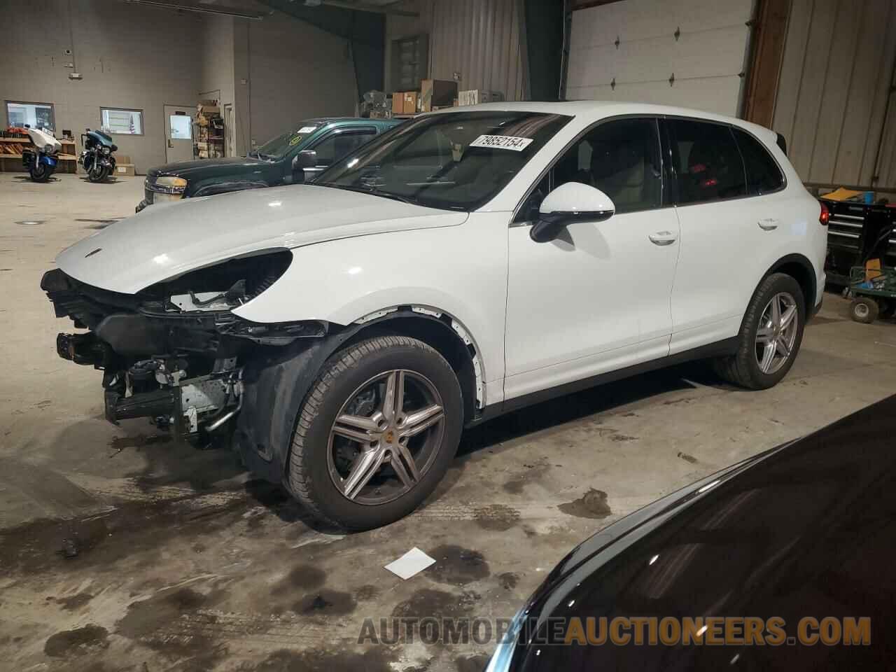 WP1AA2A2XGLA10975 PORSCHE CAYENNE 2016