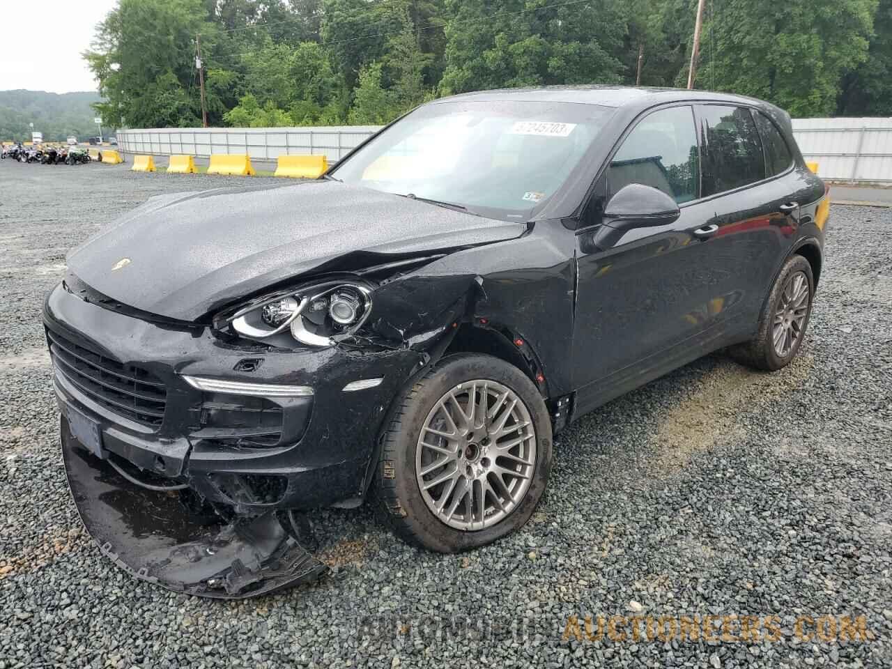 WP1AA2A2XHKA81701 PORSCHE CAYENNE 2017