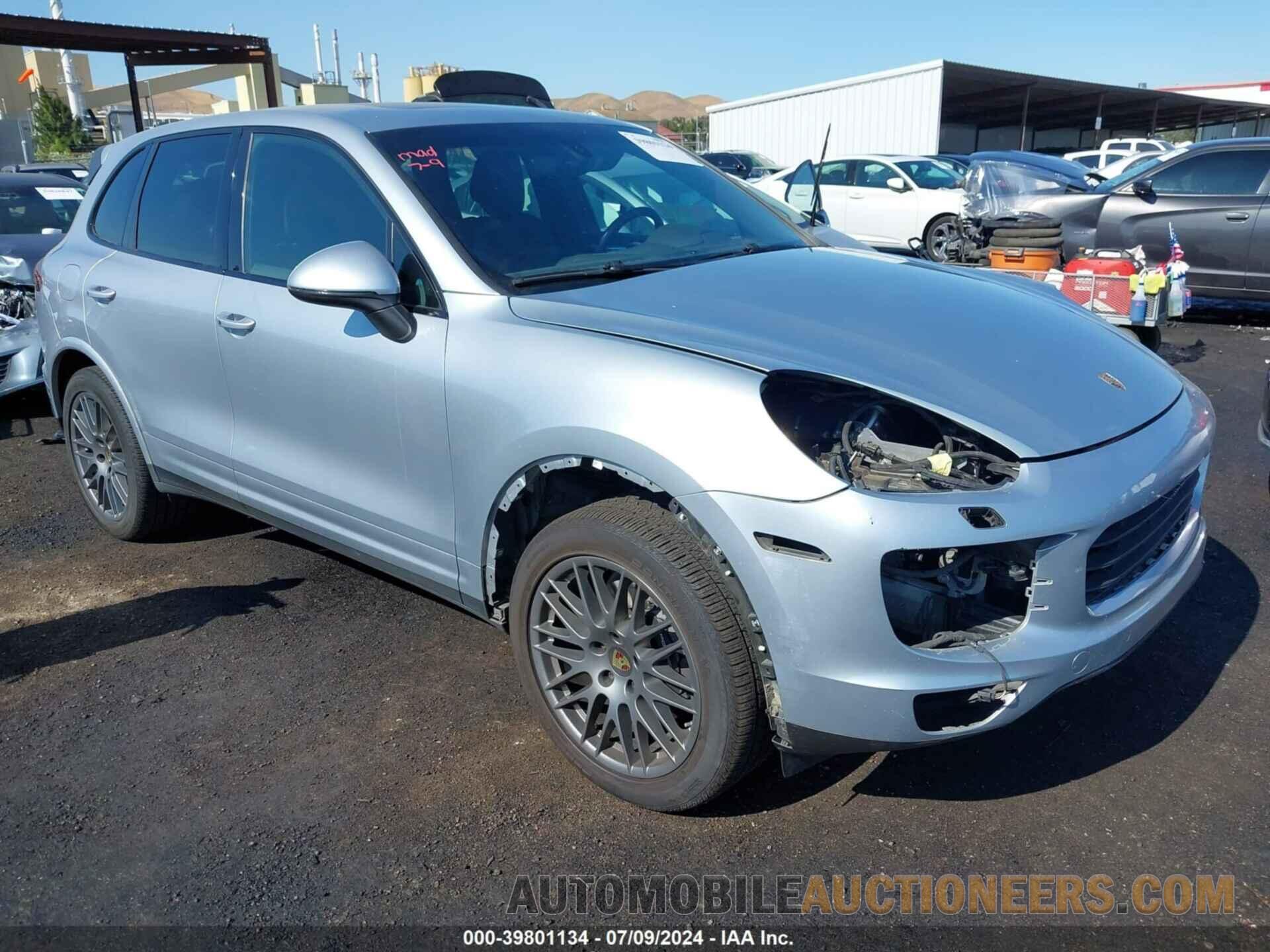 WP1AA2A2XHKA88938 PORSCHE CAYENNE 2017