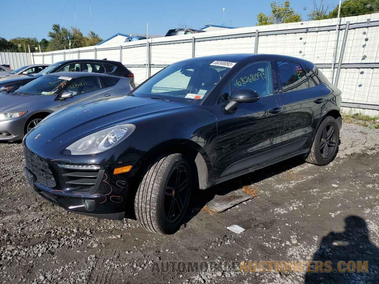 WP1AA2A50HLB00082 PORSCHE MACAN 2017