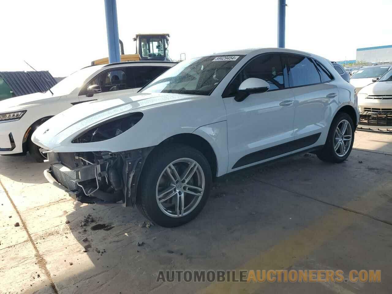 WP1AA2A50HLB04746 PORSCHE MACAN 2017