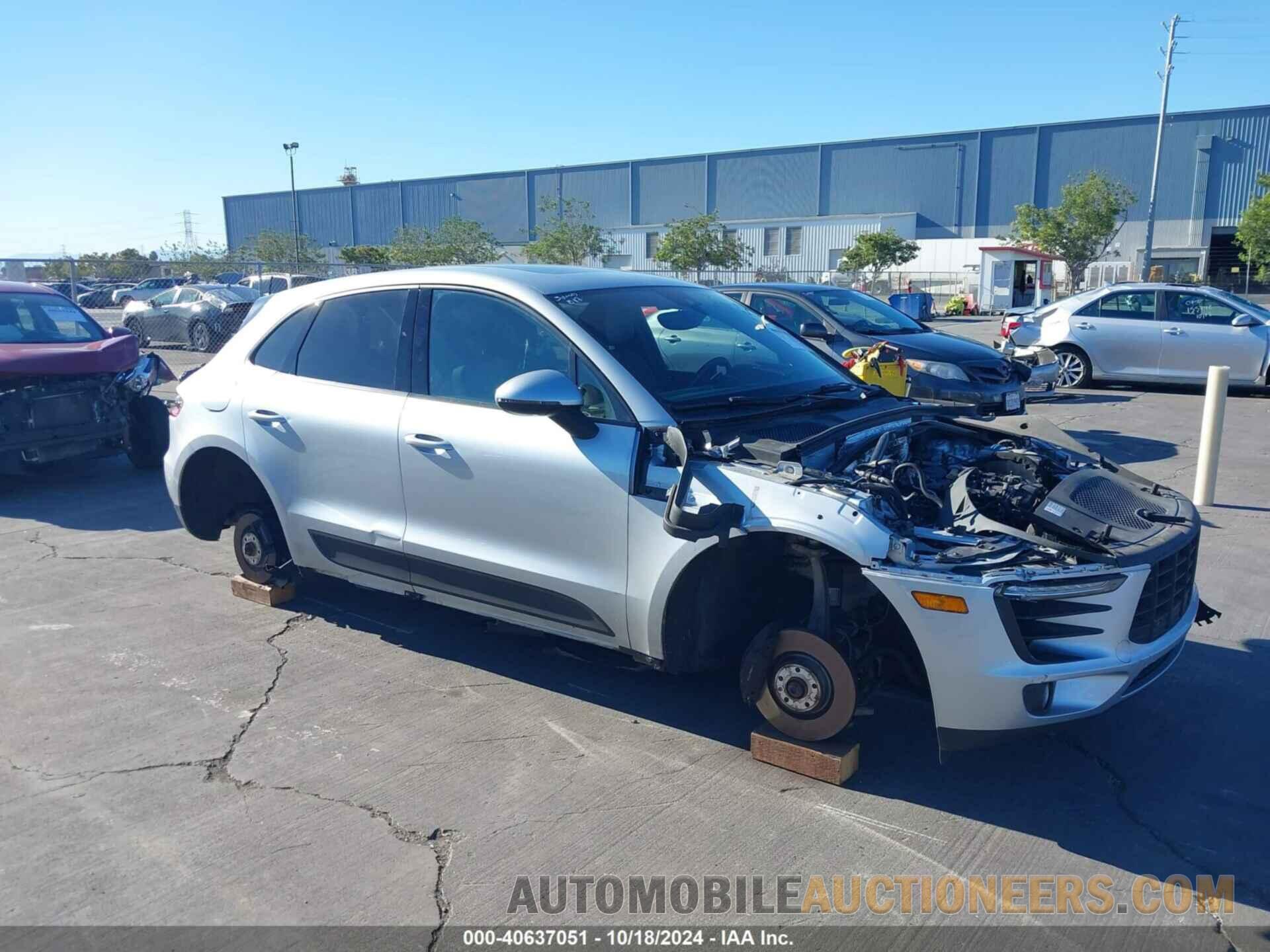 WP1AA2A50HLB04925 PORSCHE MACAN 2017