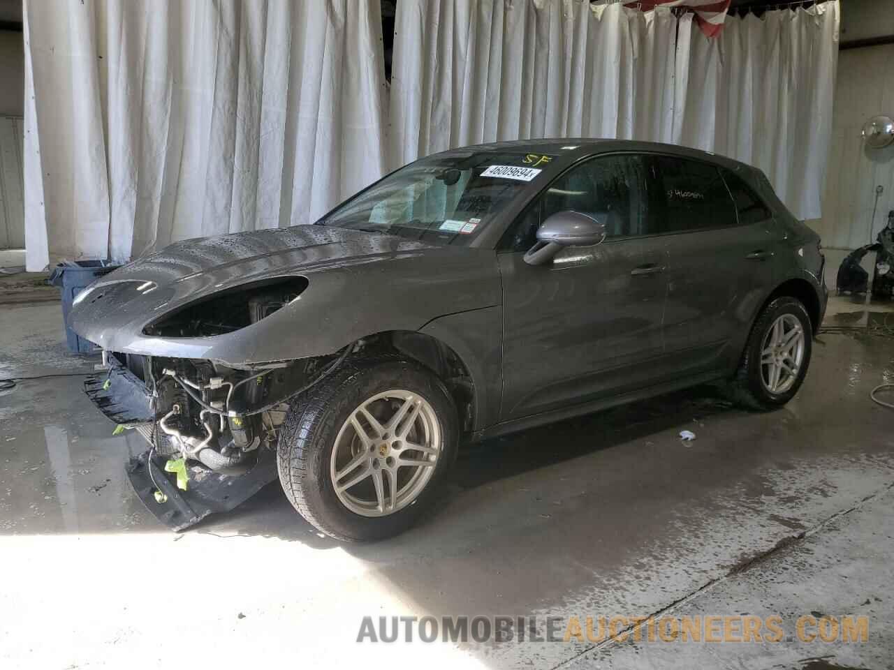 WP1AA2A50JLB03828 PORSCHE MACAN 2018