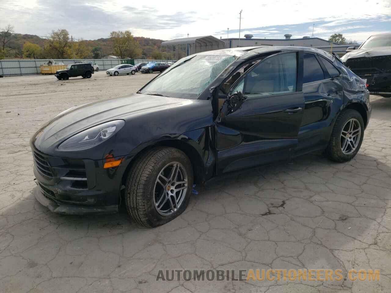 WP1AA2A50KLB01210 PORSCHE MACAN 2019