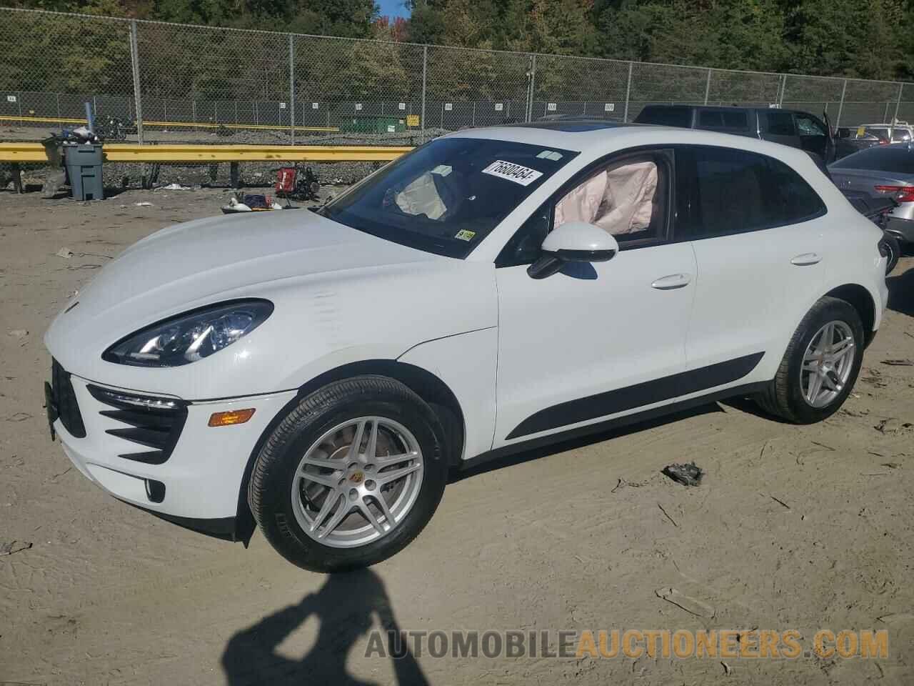 WP1AA2A51HLB02827 PORSCHE MACAN 2017