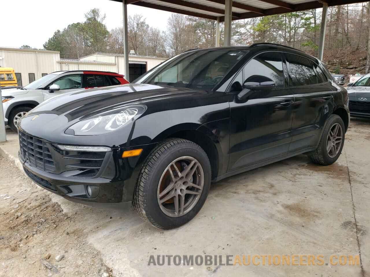 WP1AA2A51HLB05002 PORSCHE MACAN 2017