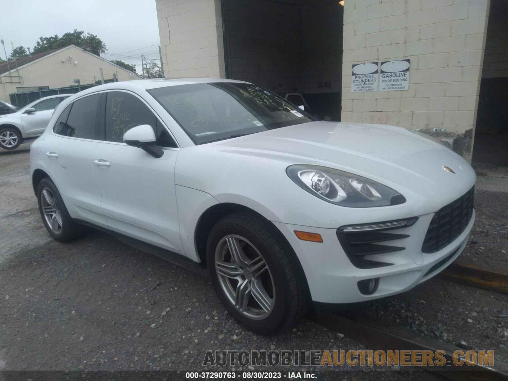 WP1AA2A51HLB11558 PORSCHE MACAN 2017