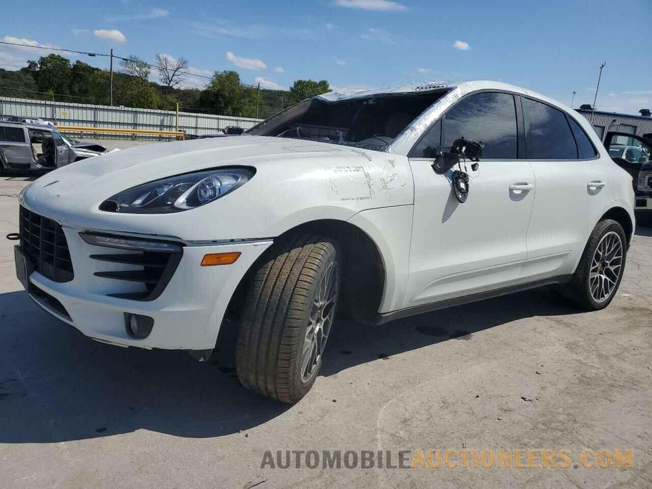 WP1AA2A51JLB00775 PORSCHE MACAN 2018