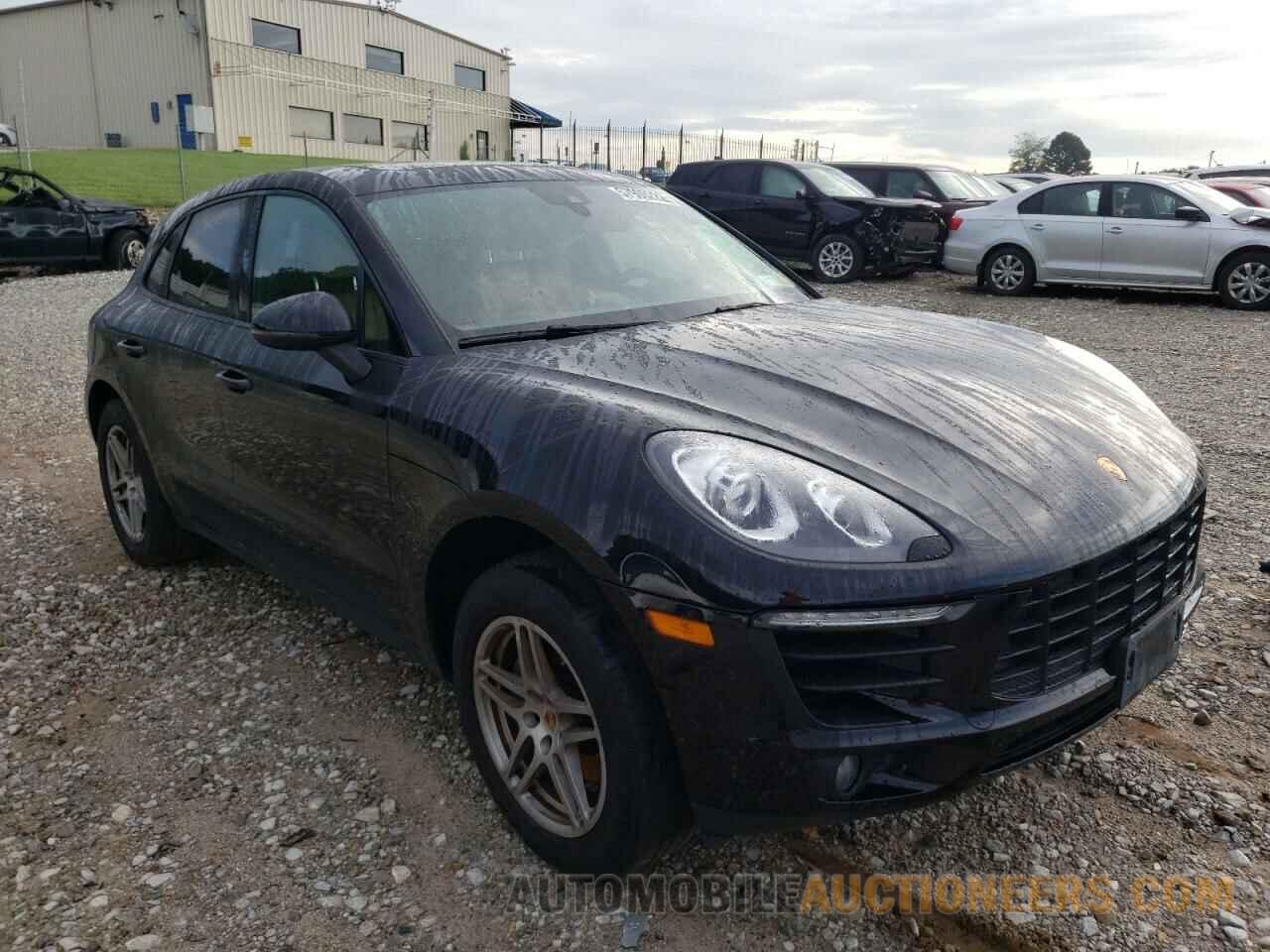 WP1AA2A51JLB08617 PORSCHE MACAN 2018