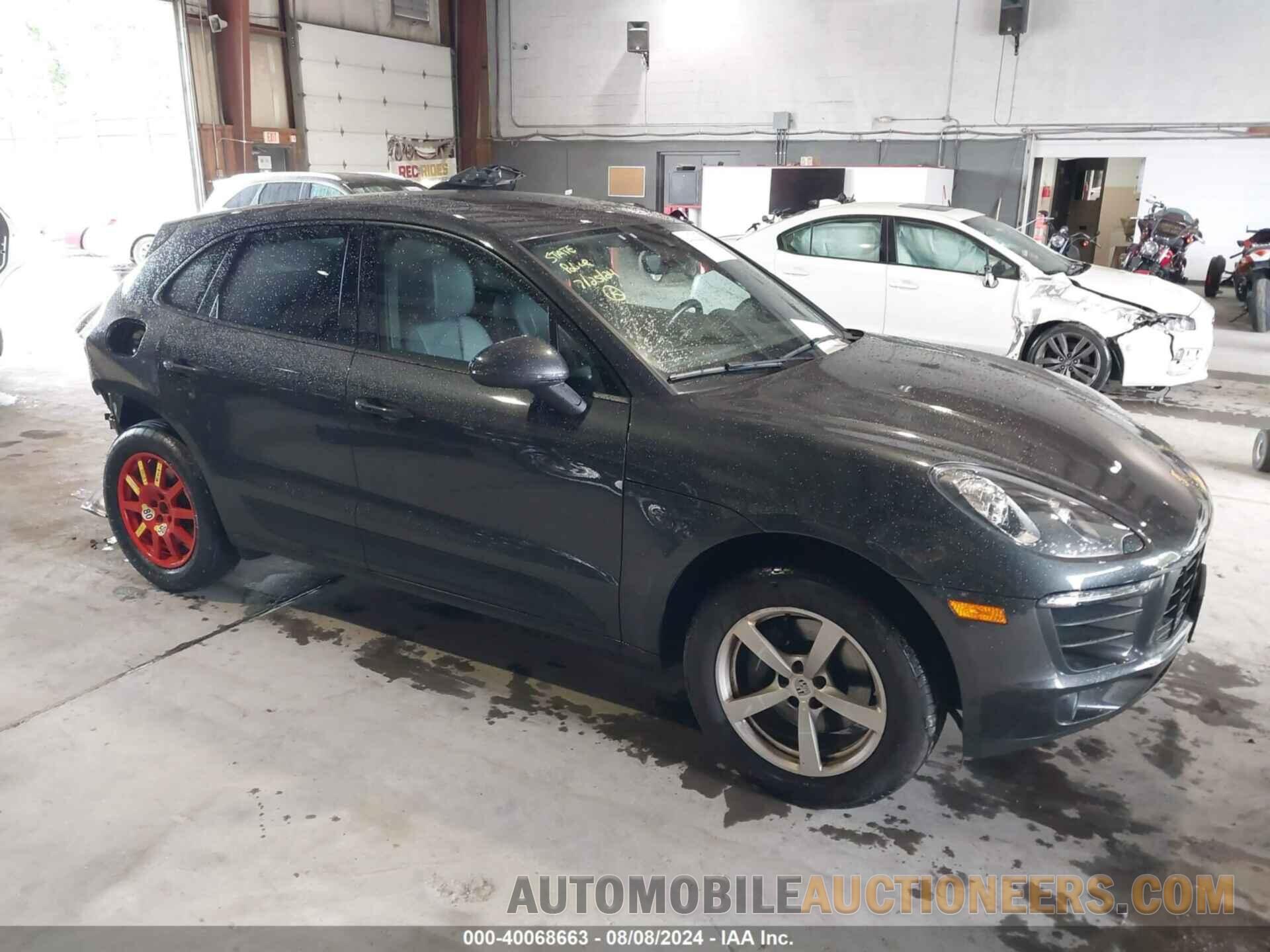 WP1AA2A51JLB17043 PORSCHE MACAN 2018