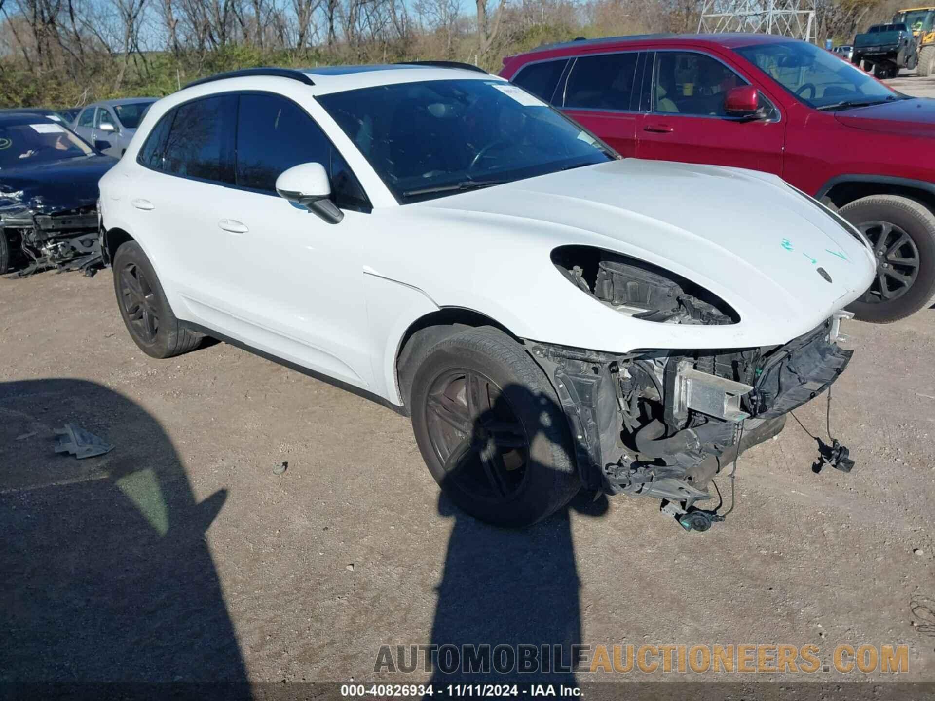 WP1AA2A51JLB22940 PORSCHE MACAN 2018