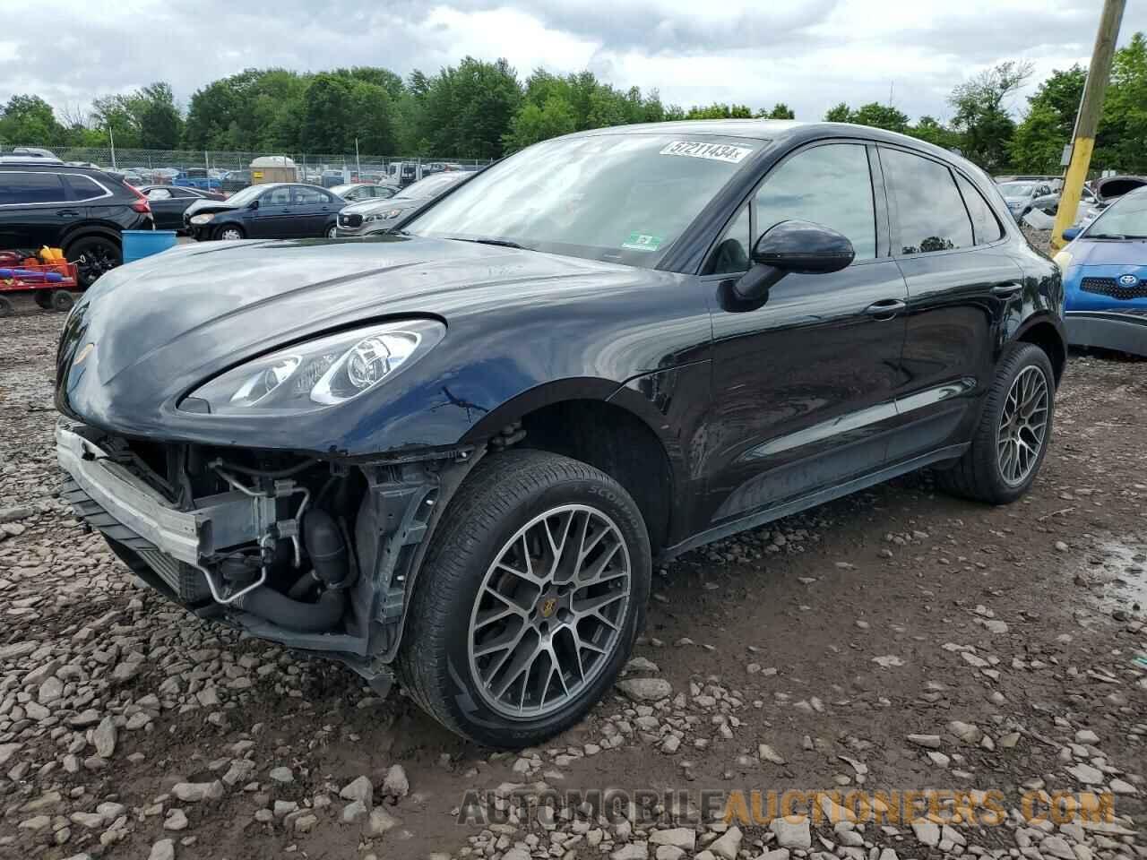 WP1AA2A51JLB24266 PORSCHE MACAN 2018