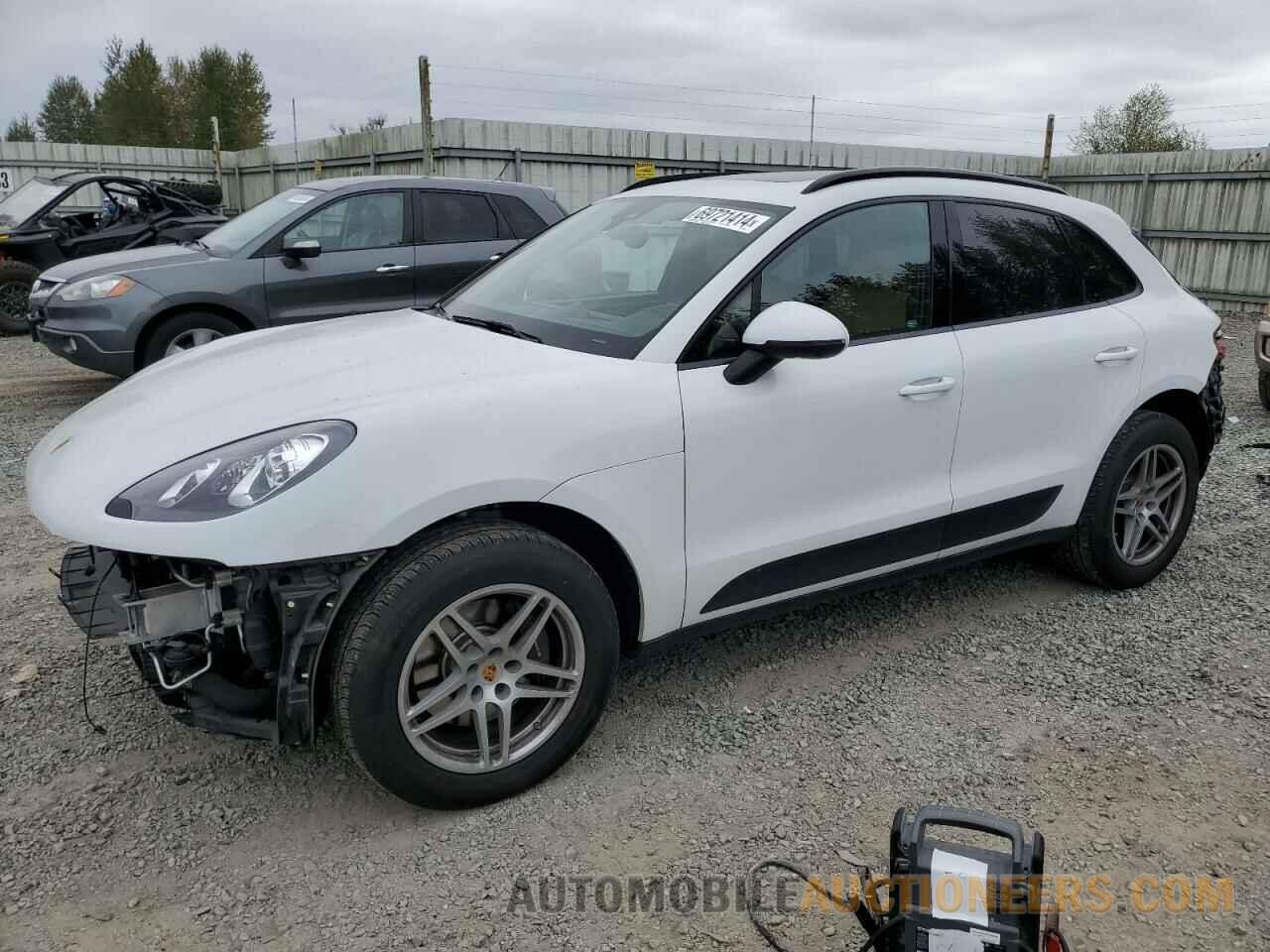 WP1AA2A52HLB02884 PORSCHE MACAN 2017