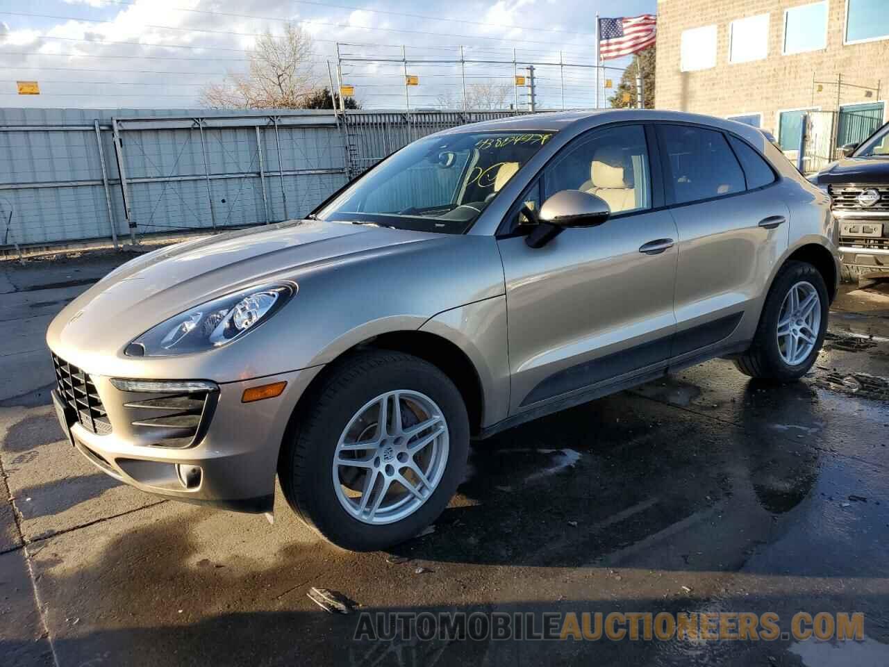 WP1AA2A52HLB09608 PORSCHE MACAN 2017