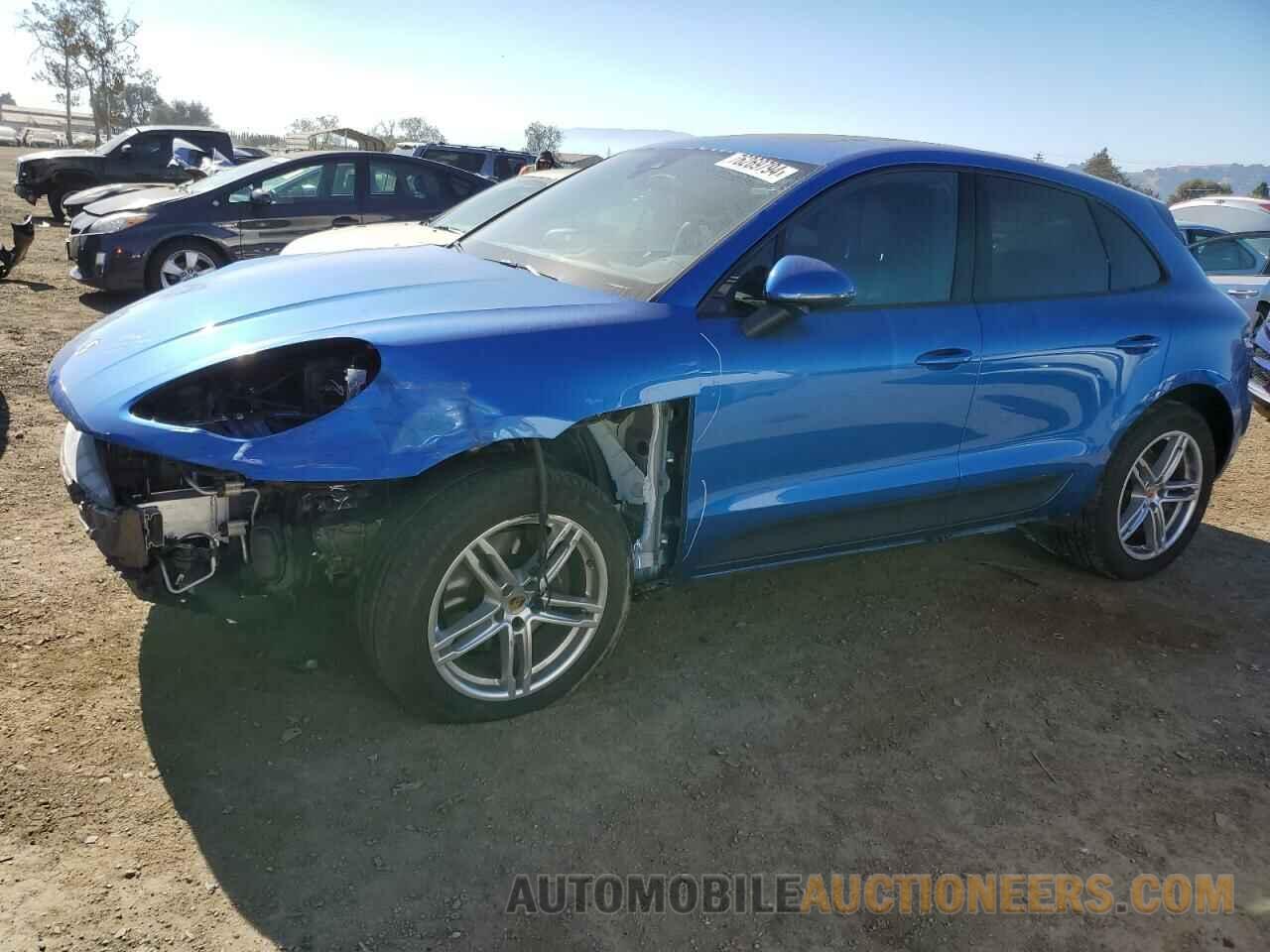 WP1AA2A52JLB23997 PORSCHE MACAN 2018