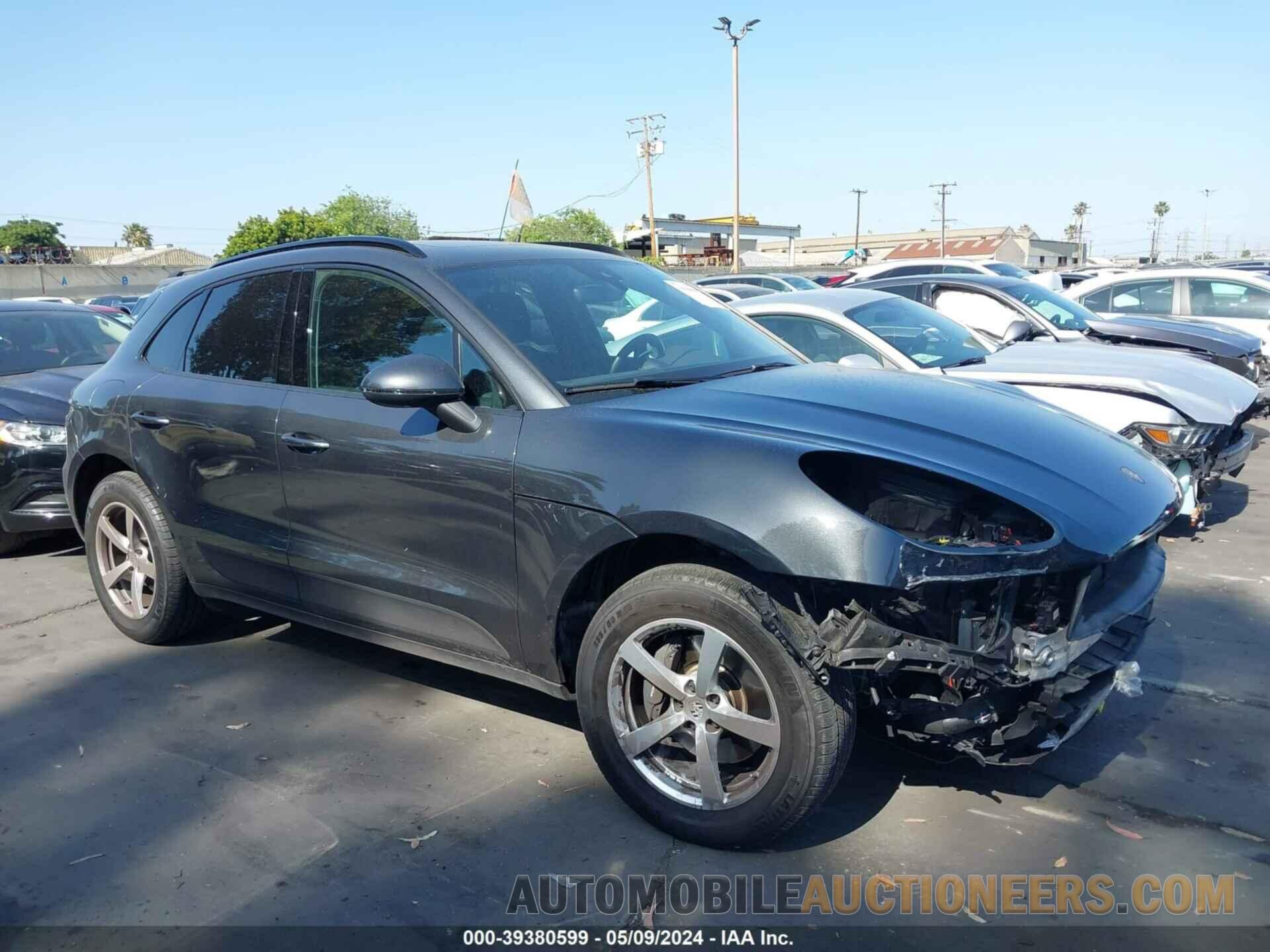 WP1AA2A52LLB00450 PORSCHE MACAN 2020