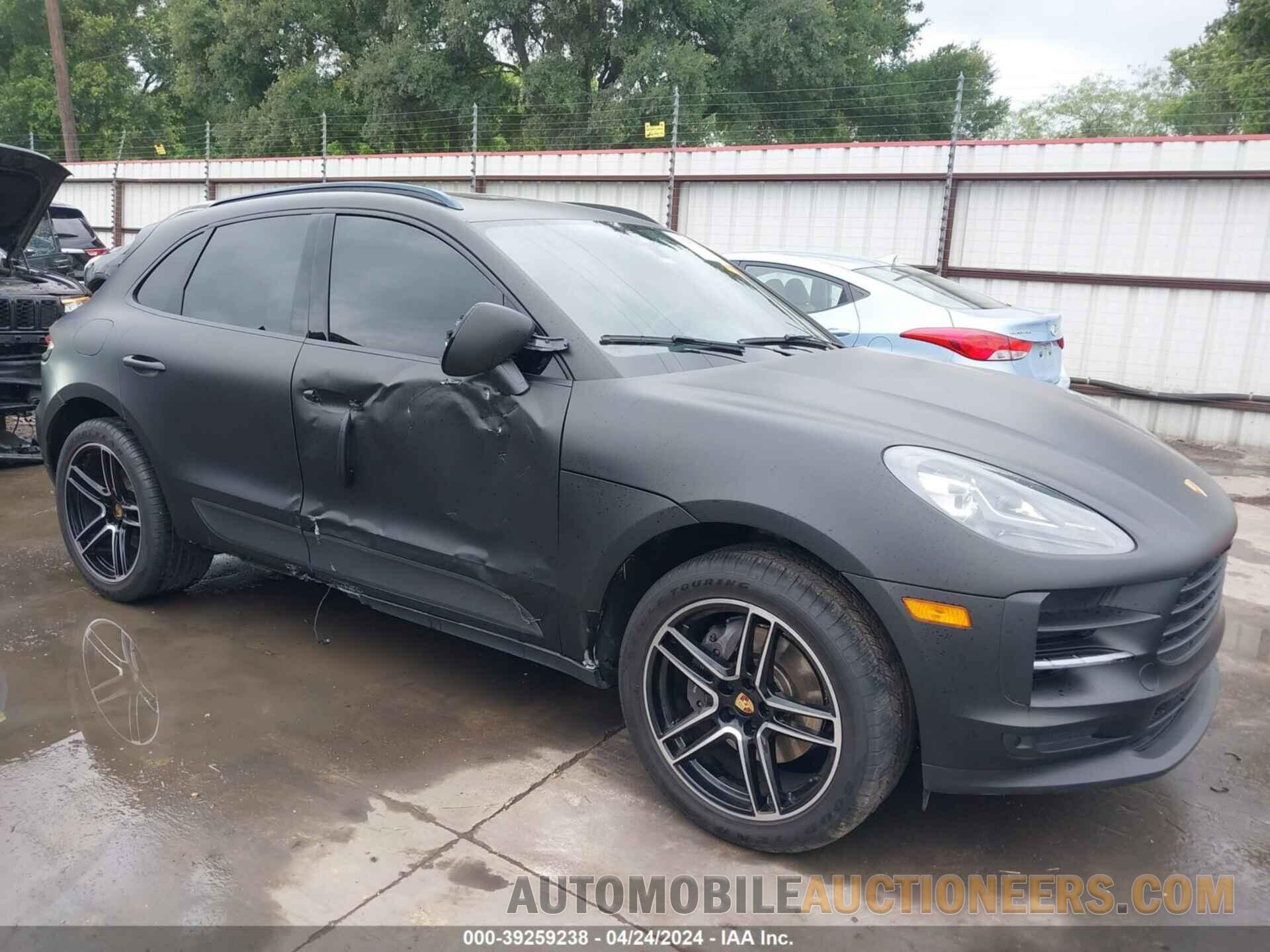 WP1AA2A52MLB11417 PORSCHE MACAN 2021