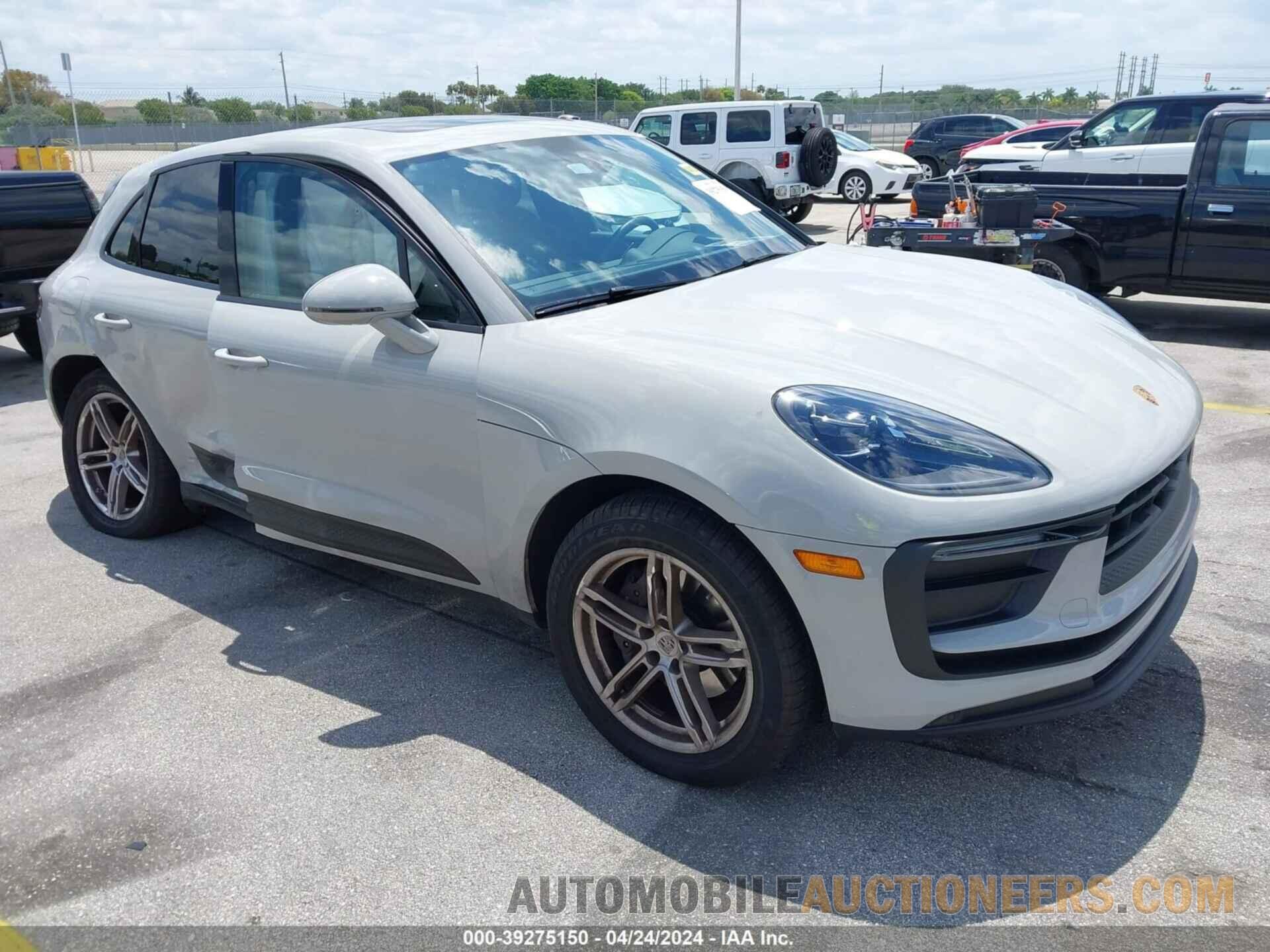 WP1AA2A52RLB00229 PORSCHE MACAN 2024