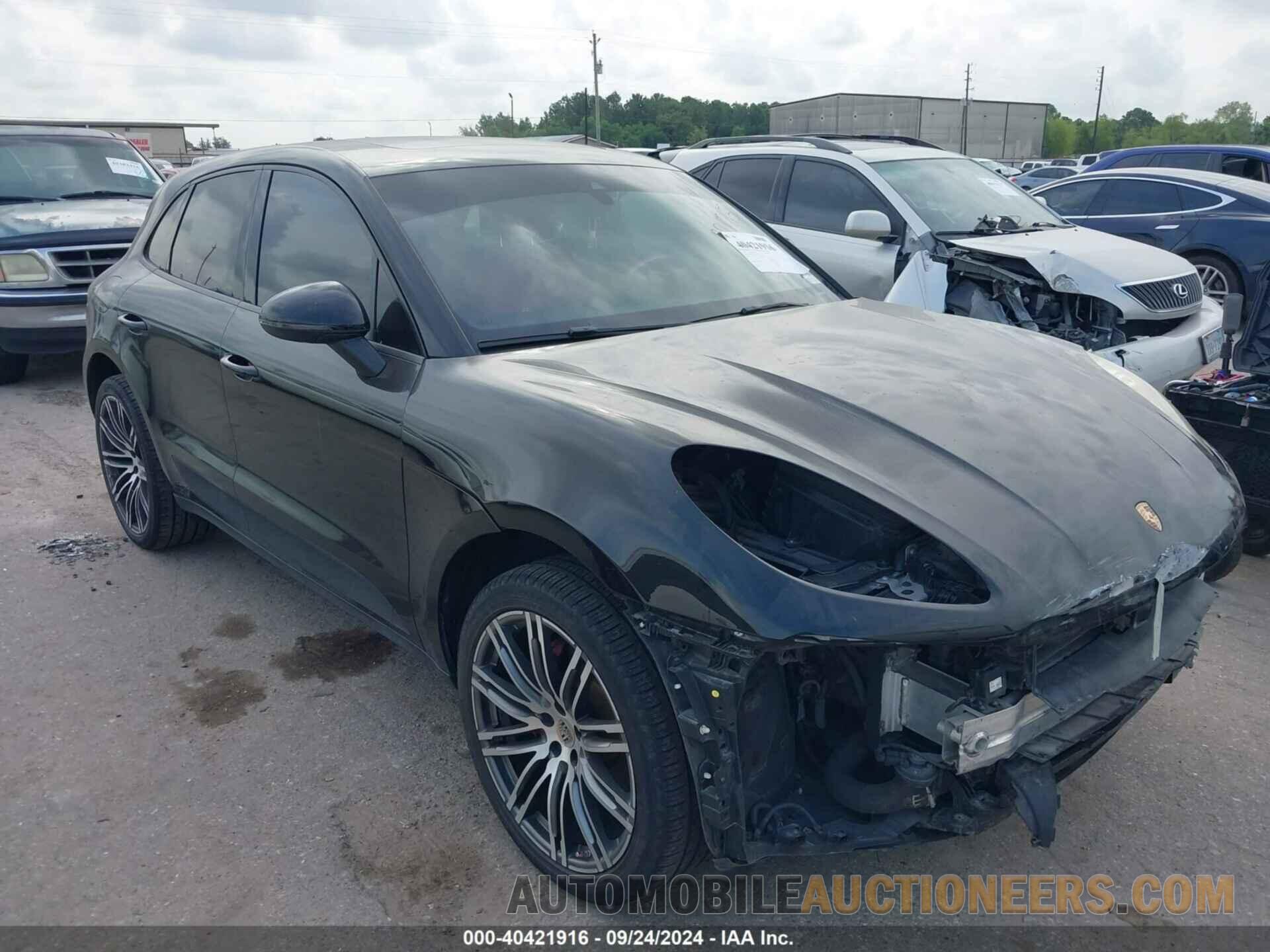 WP1AA2A53HLB02232 PORSCHE MACAN 2017