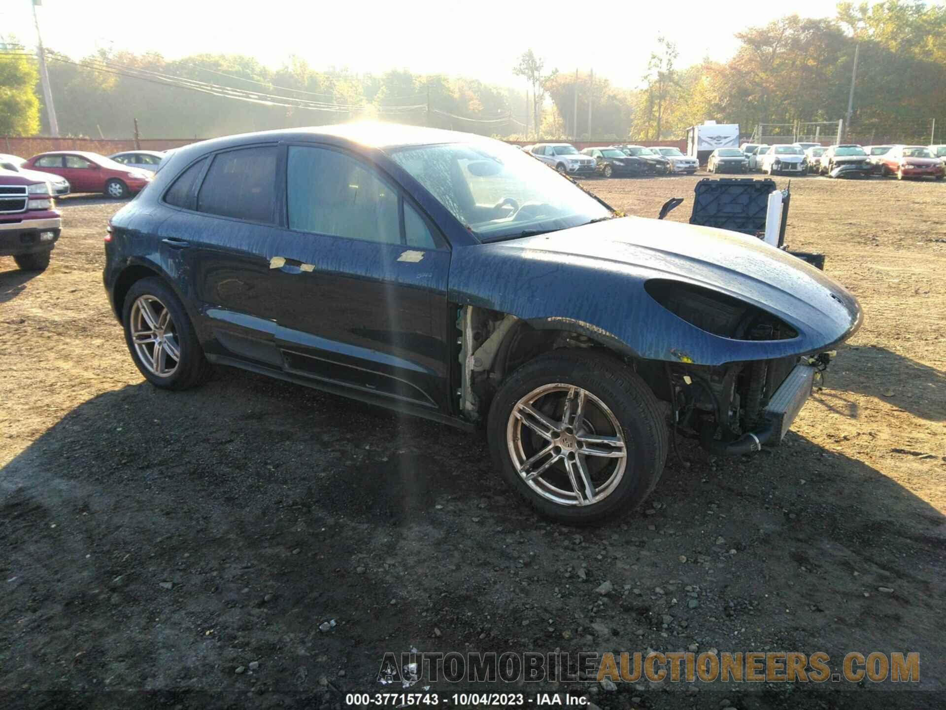 WP1AA2A53HLB06037 PORSCHE MACAN 2017