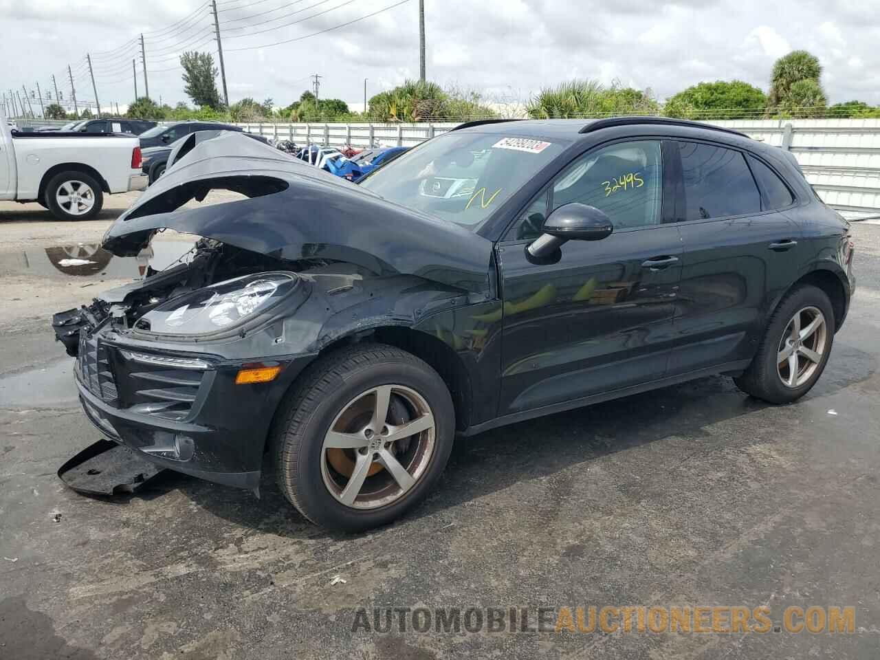 WP1AA2A53HLB09682 PORSCHE MACAN 2017