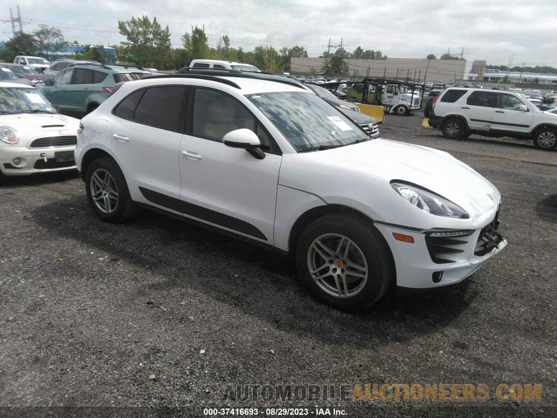 WP1AA2A53JLB02835 PORSCHE MACAN 2018