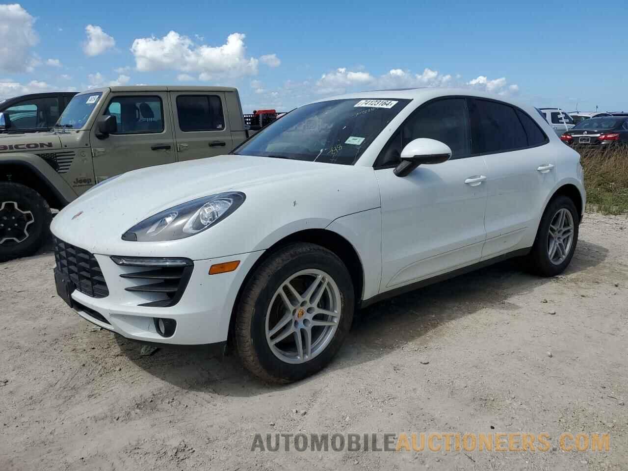 WP1AA2A53JLB04584 PORSCHE MACAN 2018