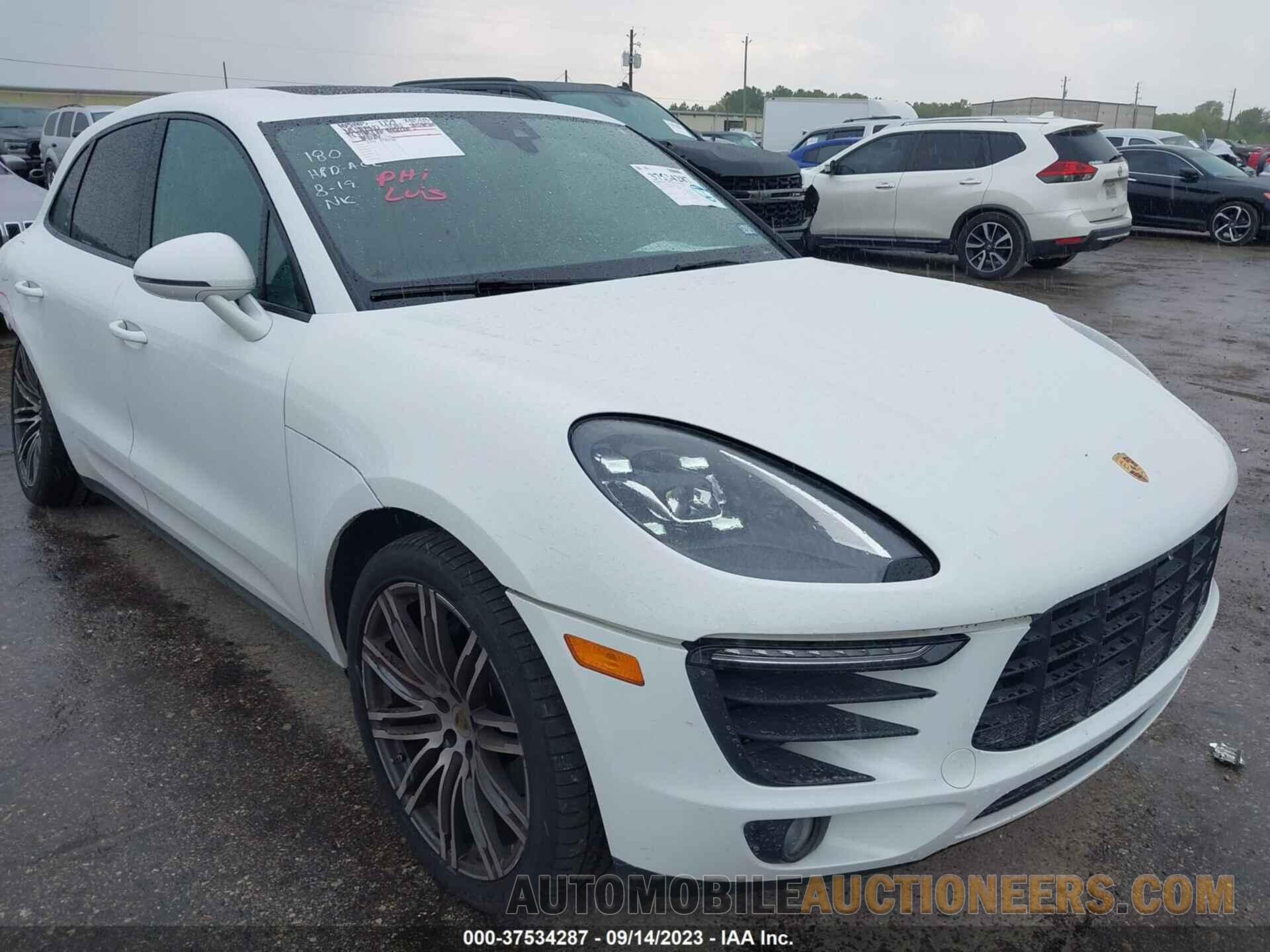 WP1AA2A53JLB15343 PORSCHE MACAN 2018