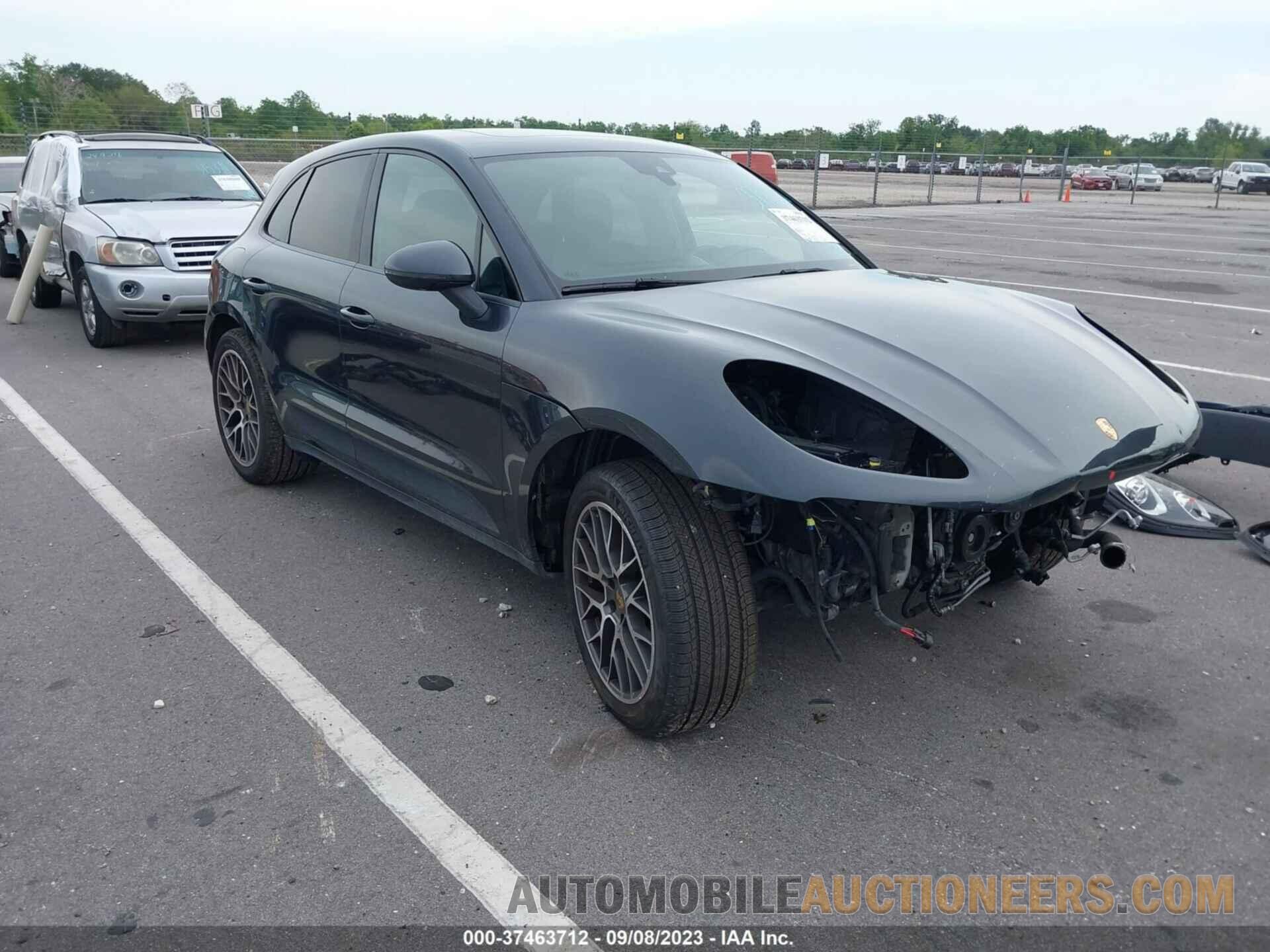 WP1AA2A53JLB20526 PORSCHE MACAN 2018