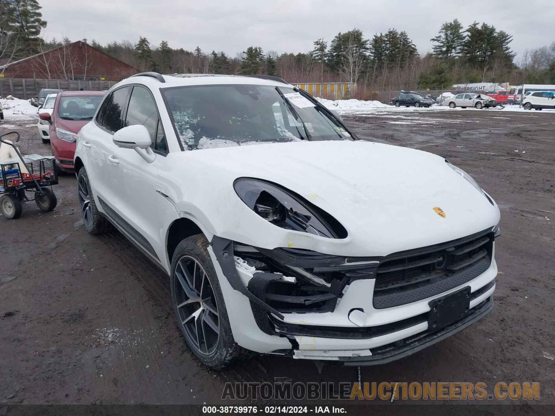 WP1AA2A53RLB05147 PORSCHE MACAN 2024