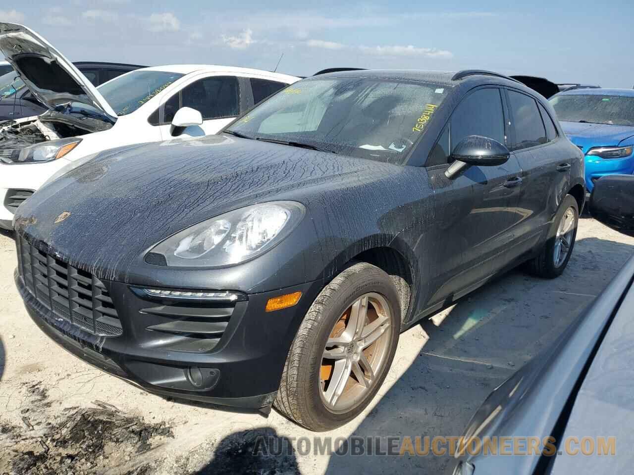 WP1AA2A54HLB04474 PORSCHE MACAN 2017