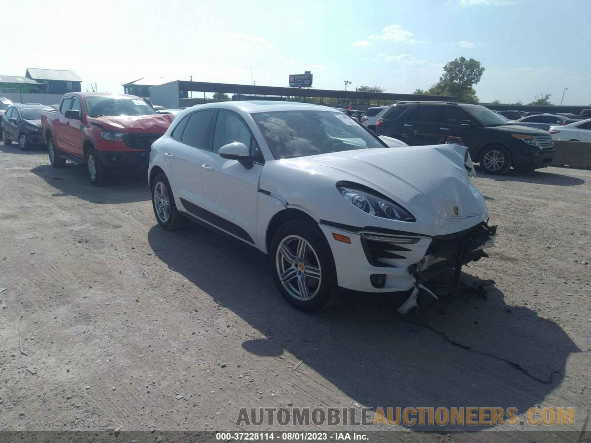 WP1AA2A54HLB05205 PORSCHE MACAN 2017