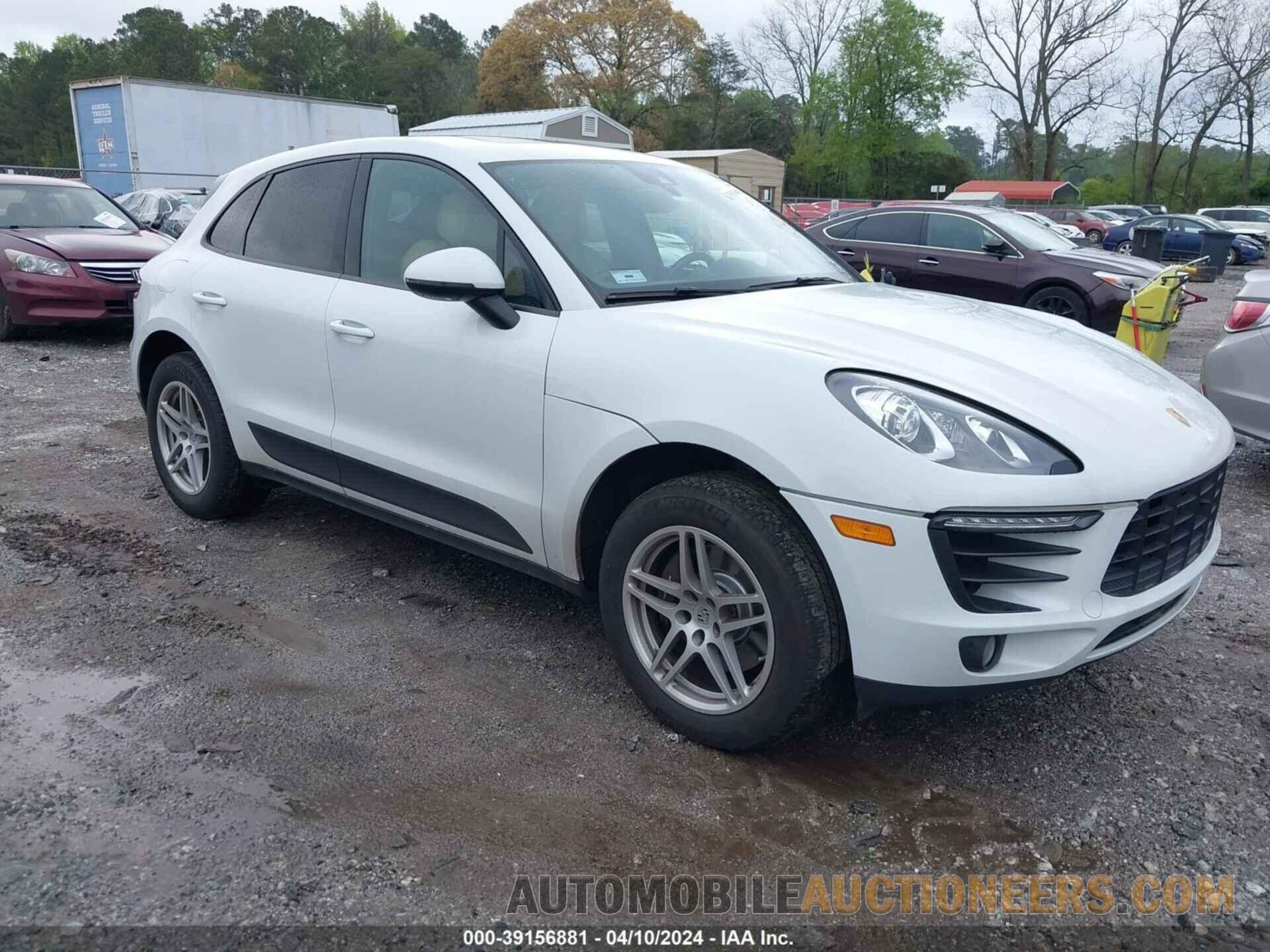 WP1AA2A54HLB08735 PORSCHE MACAN 2017