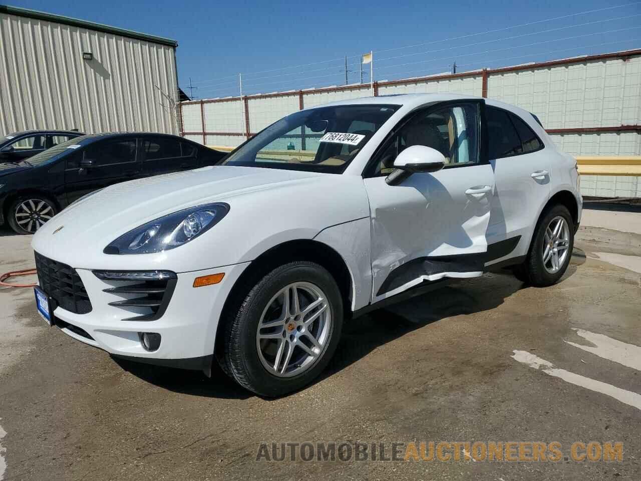 WP1AA2A54HLB80471 PORSCHE MACAN 2017