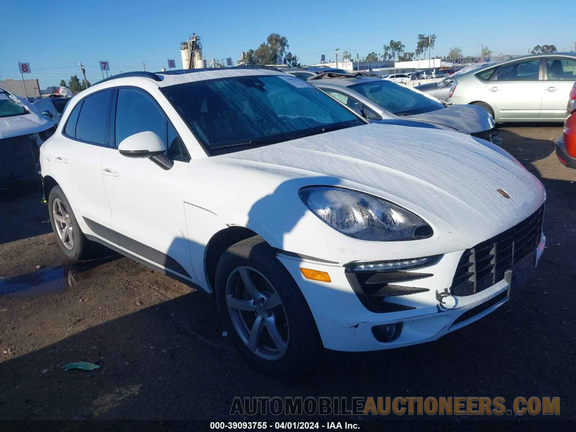 WP1AA2A54JLB04898 PORSCHE MACAN 2018