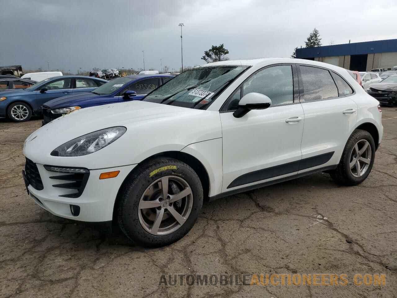 WP1AA2A54JLB08353 PORSCHE MACAN 2018