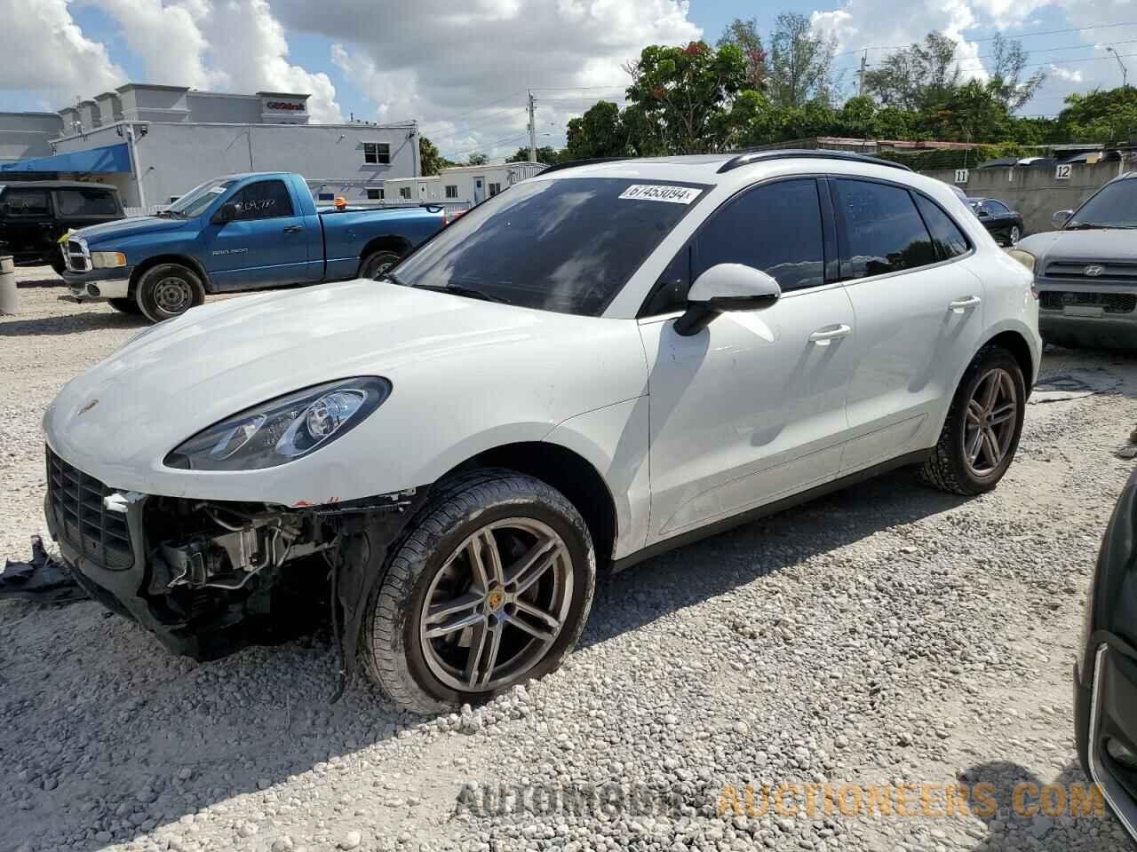 WP1AA2A54JLB11950 PORSCHE MACAN 2018