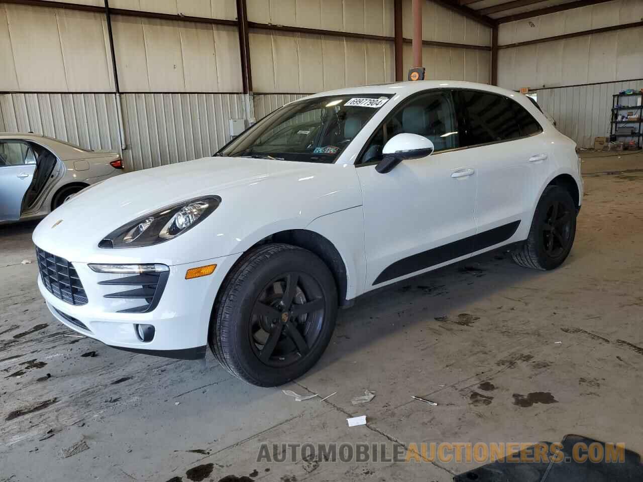 WP1AA2A54JLB22351 PORSCHE MACAN 2018