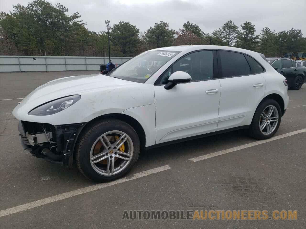 WP1AA2A54KLB01386 PORSCHE MACAN 2019