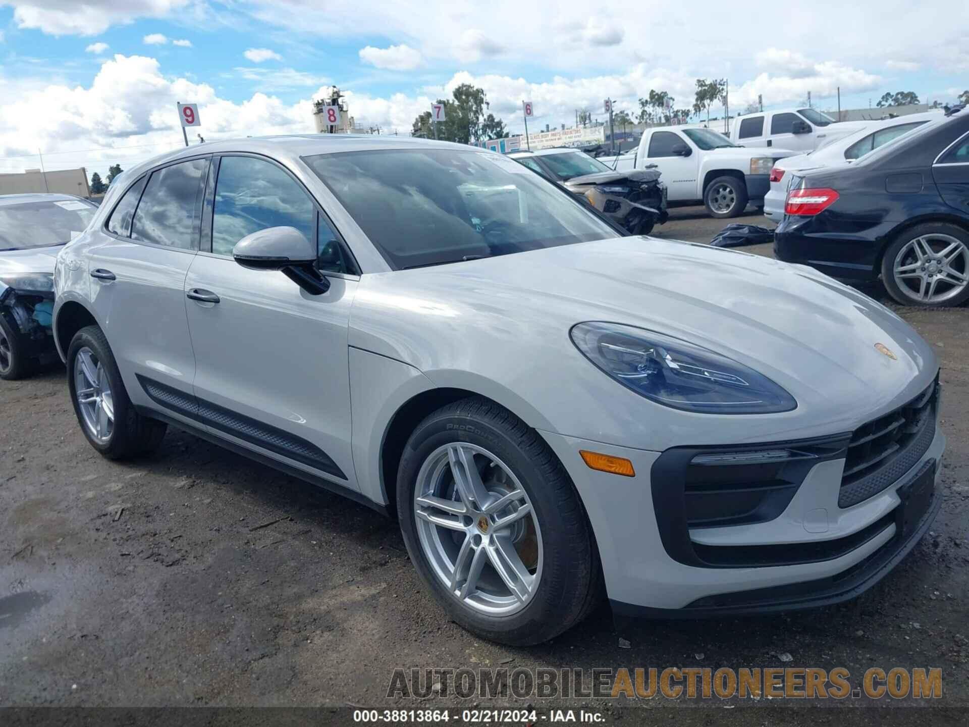 WP1AA2A54RLB03861 PORSCHE MACAN 2024