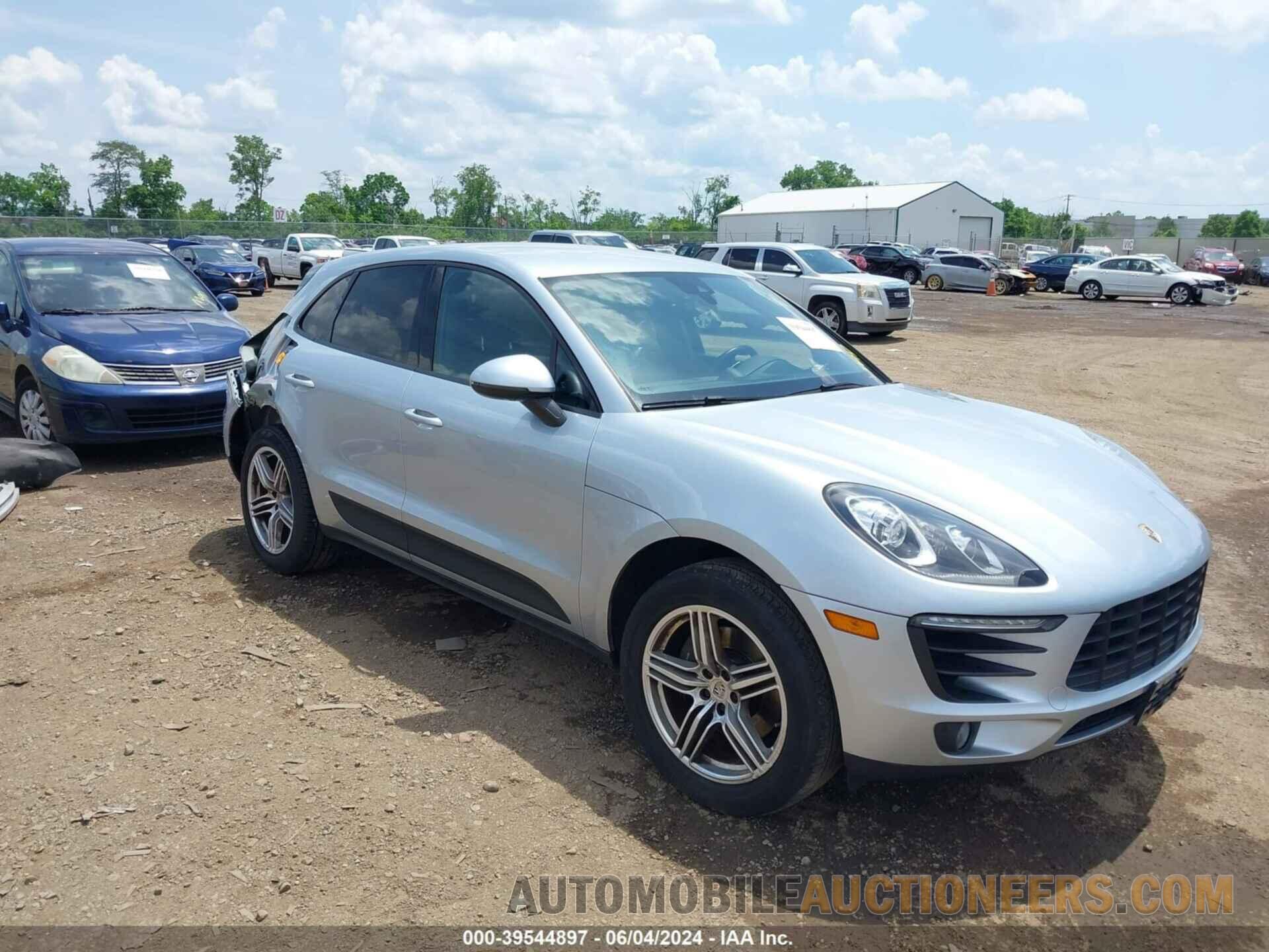 WP1AA2A55HLB06315 PORSCHE MACAN 2017