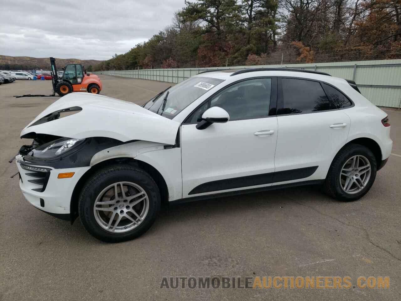 WP1AA2A55HLB09084 PORSCHE MACAN 2017