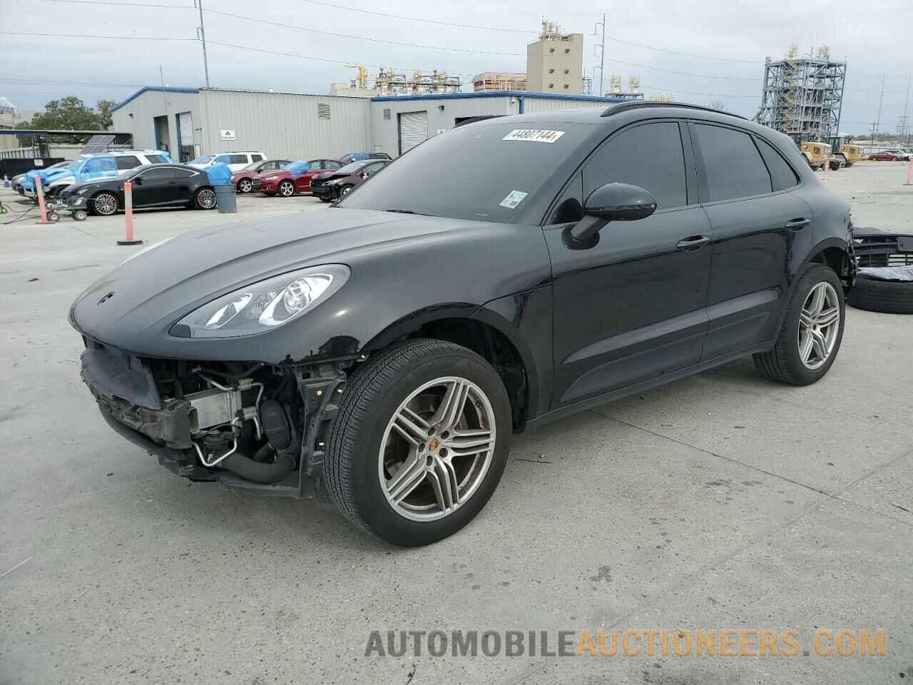 WP1AA2A55JLB11844 PORSCHE MACAN 2018